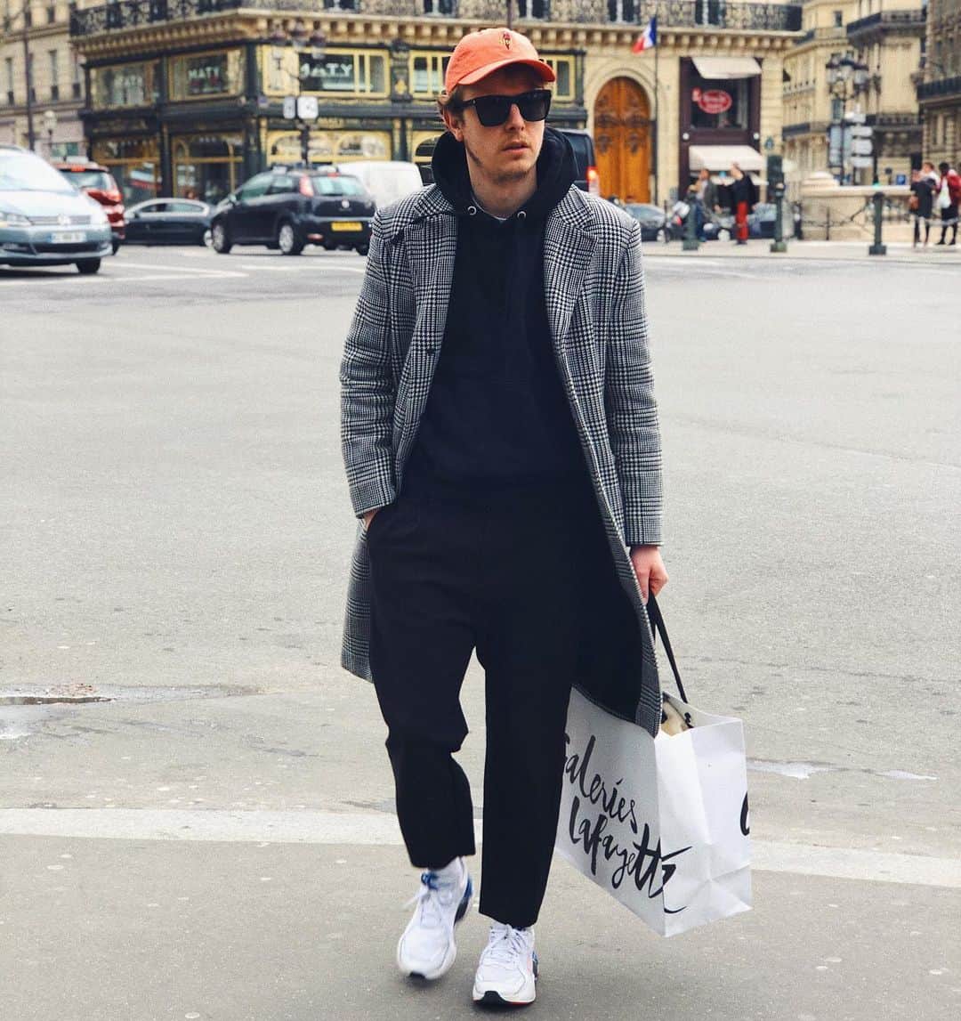 Norman Thavaudのインスタグラム：「Le bon bobo Parisien」