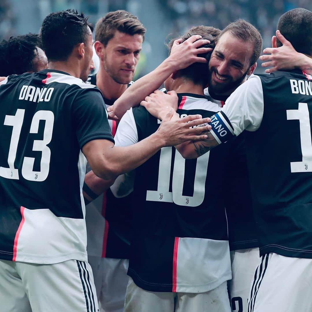 フェデリコ・ベルナルデスキのインスタグラム：「A Special Day 🎉 🎊 #JuveBrescia #FinoAllaFine」