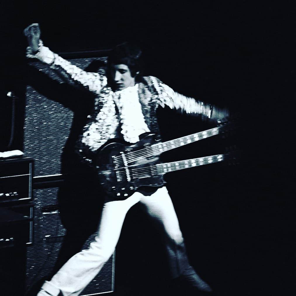 ピート・タウンゼントのインスタグラム：「Did I post this yet? Recently a lovely lady gave me back that sequinned coat made my soon to be wife Karen (in 1967). It was stolen. It doesn’t fit me any more. .. . . #psychedelic #psychedelicdecade #birdman」