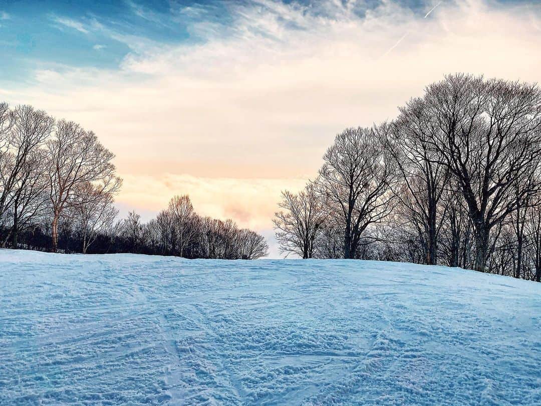 菜々香のインスタグラム：「Where is here?☃️ #beautifulview#snowscene#amazing#instaphoto#instananaka#nanaka#菜々香」