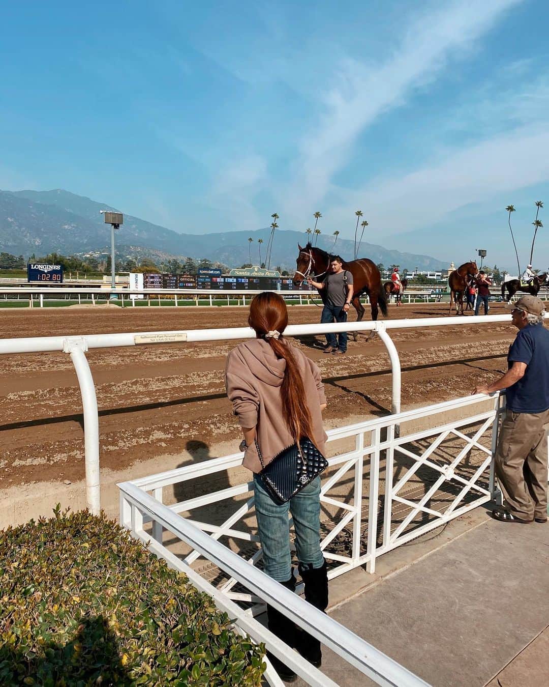 のインスタグラム：「Thank u for taking me here It was so much lit🐎💕Hourse rasing楽し過ぎた🌵🌵 . . . #losangeles #horseracing #ootd #picoftheday」