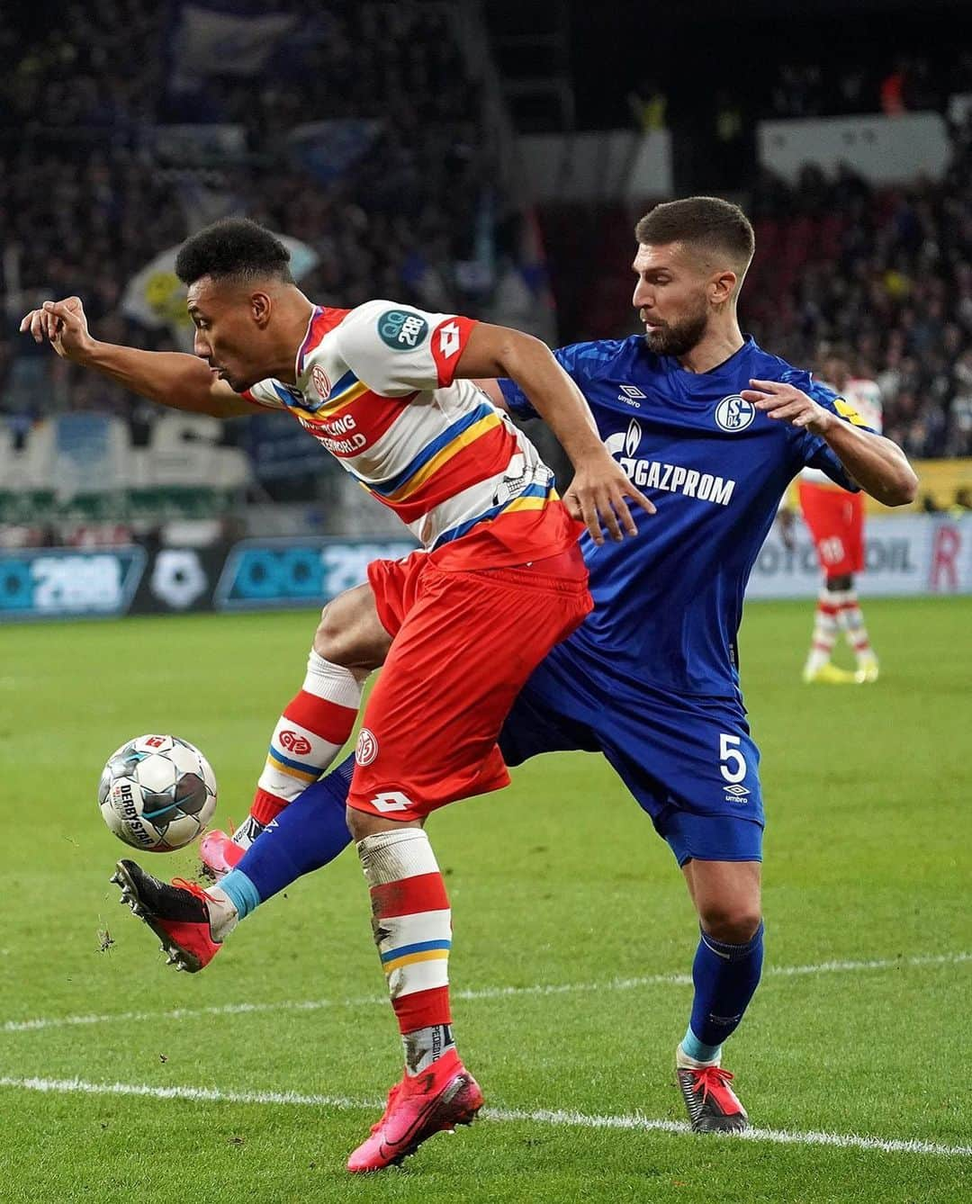 マティヤ・ナスタシッチさんのインスタグラム写真 - (マティヤ・ナスタシッチInstagram)「Das dritte Unentschieden in Folge in der Bundesliga. Gegen Leipzig müssen wir uns steigern und noch mehr Gas geben, um in die Erfolgsspur zurückzukehren. 🔵⚪👊🏼Kommt gut nach Hause #Schalker! ⚒#M05S04 #Königsblau #WirLebenDich #S04 #MN5」2月17日 6時05分 - mnastasic_5