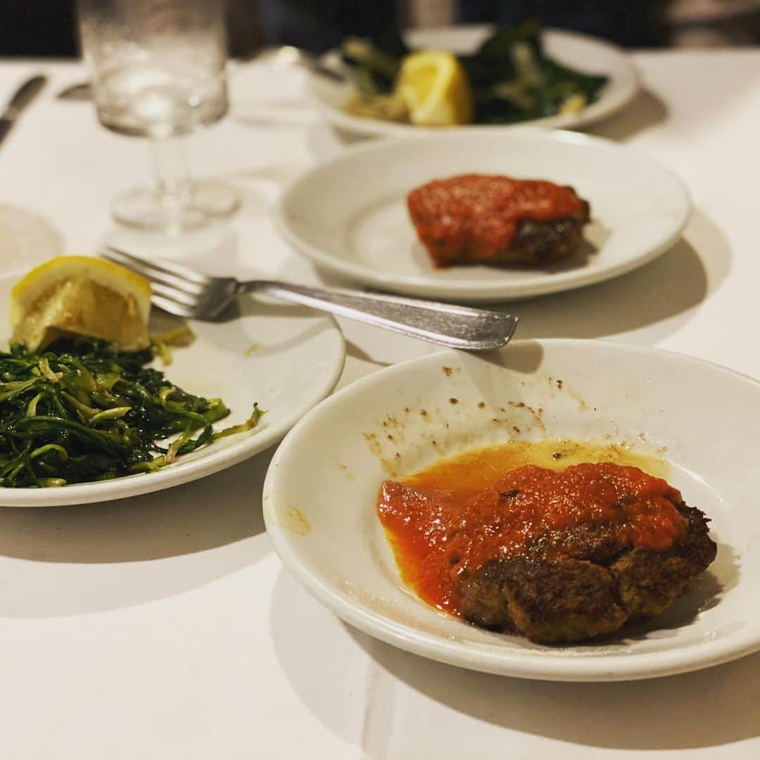 伊達公子さんのインスタグラム写真 - (伊達公子Instagram)「Dinner 先週の日曜日はLunchのみの手打ちフェットチーネを食べに行ったけど、今日は夜に！ 初めてのスープだったけどすっごい美味しかった。 小さな小さなパスタが入っている。 美味しかったー！！！！ #伊達公子 #kimikodate #テニス #テニスプレーヤー #テニスプレイヤー #tennis #tennisplayer #instatennis #instasports #instarestaurant #instafood #italy #rome #イタリア #ローマ #dinner #ディナー #大好きなレストラン #日曜日 #sunday」2月17日 6時50分 - kimiko.date