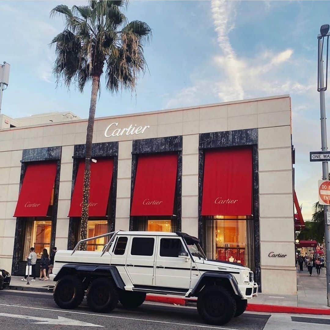 CarsWithoutLimitsさんのインスタグラム写真 - (CarsWithoutLimitsInstagram)「Mercedes x Cartier 👡 Owner @wiresonly  #carswithoutlimits #mercedes #benz」2月17日 7時05分 - carswithoutlimits