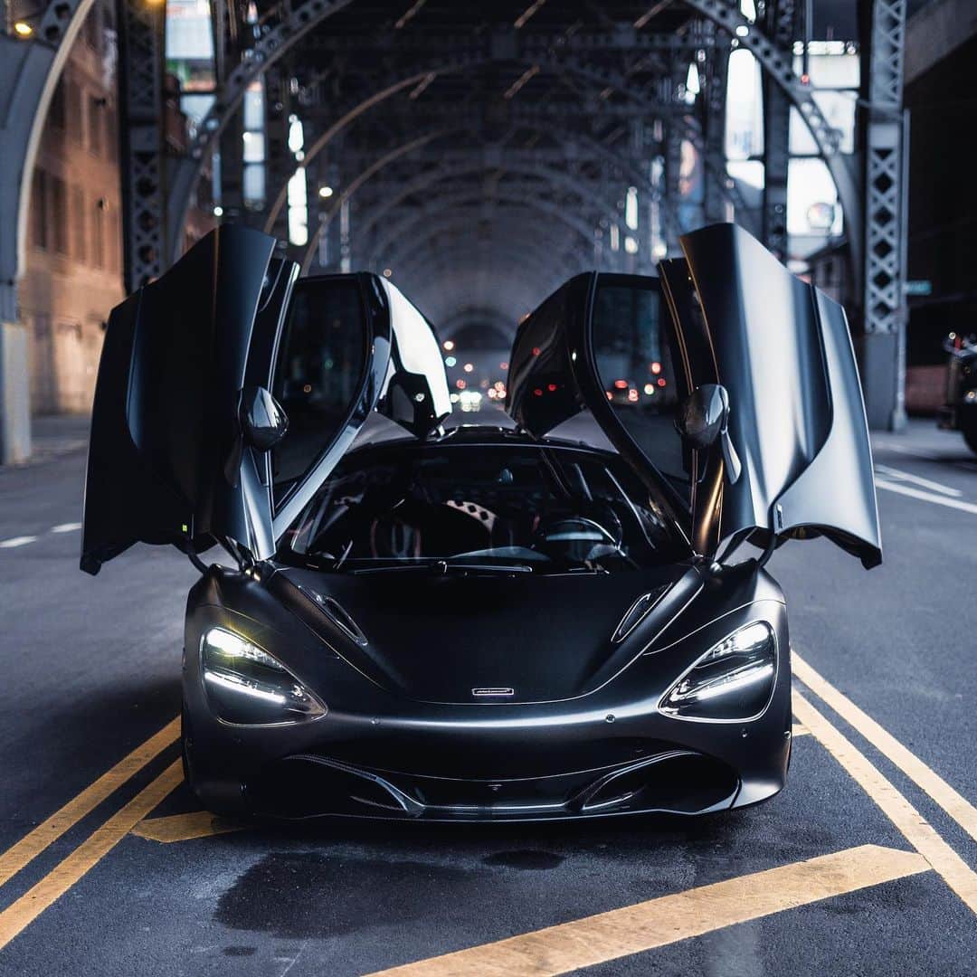 CarsWithoutLimitsさんのインスタグラム写真 - (CarsWithoutLimitsInstagram)「@jayfknslay’s Street Legal UFO 🛸  Photo @r.ego  #carswithoutlimits #720s」2月17日 7時08分 - carswithoutlimits