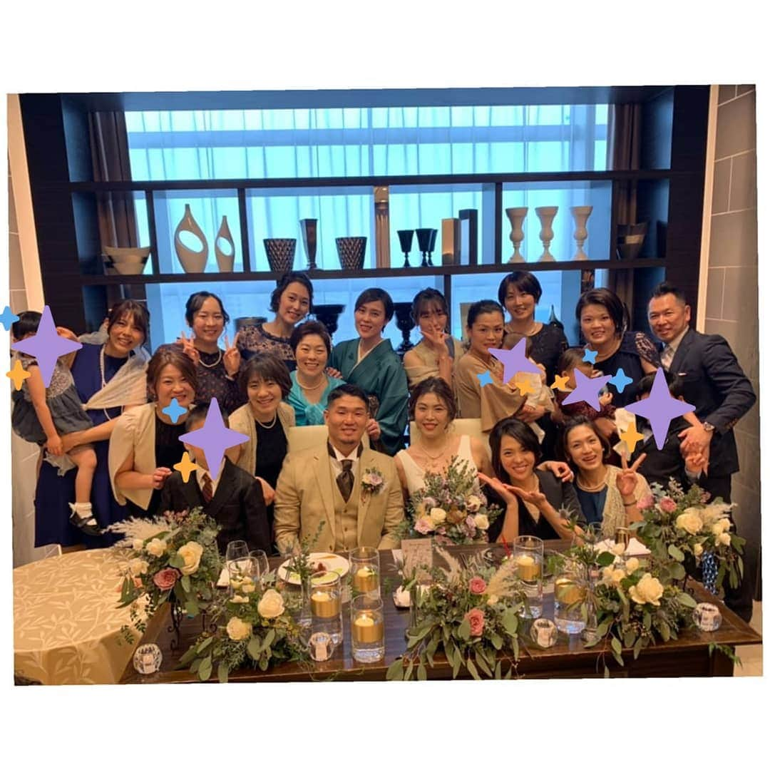 大山未希さんのインスタグラム写真 - (大山未希Instagram)「❤① まりへの結婚式 たくさん写真あるから乗せちゃおう😉 一枚目はお気に入りのやつ😘 妹のまるこ👩と 久しぶりのふたごちゃんともとれた👧👧 みーんなに会えた☺ #結婚式 #同窓会 ↓」2月17日 7時40分 - miki_oyama1003