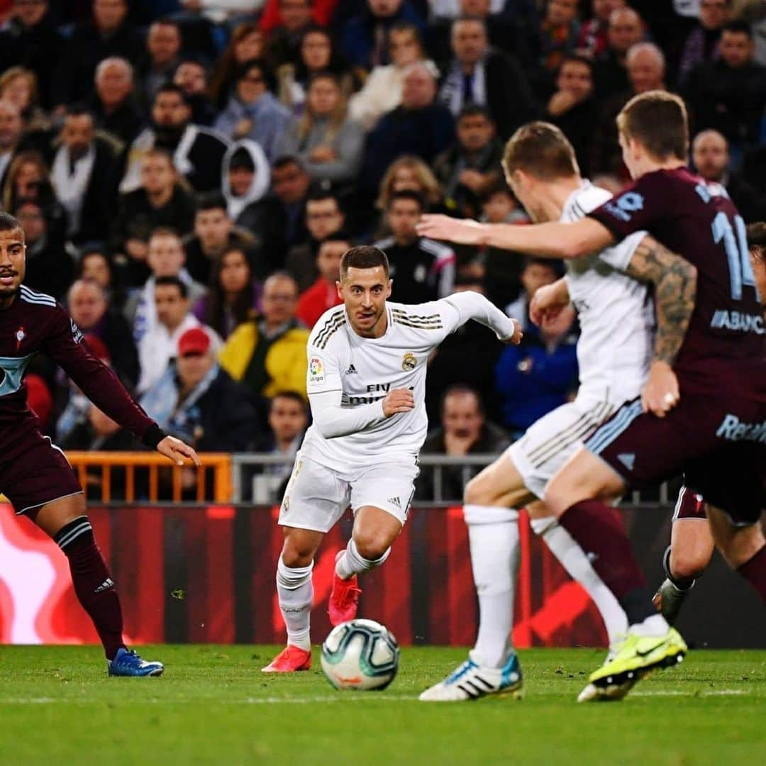 エデン・アザールさんのインスタグラム写真 - (エデン・アザールInstagram)「Tough result, but good to be back in white! #halamadrid」2月17日 7時56分 - hazardeden_10