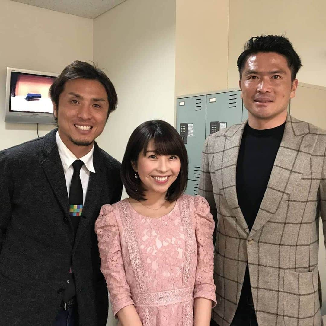 那須大亮さんのインスタグラム写真 - (那須大亮Instagram)「文化シャッター本社のBXホールで｢#文京サッカーカンファレンス｣のトークイベントに参加させて頂きました！  マサとの話は、凄く楽しく勉強にもなりました✨  途中ミツルがサプライズゲストできてくれて、嬉しい時間になりました(^_^) 司会の小尾アナウンサーもありがとうございました！  #岩政大樹 #永田充 #小尾渚沙アナウンサー #日々勉強」2月17日 14時23分 - nasudaisuke_official