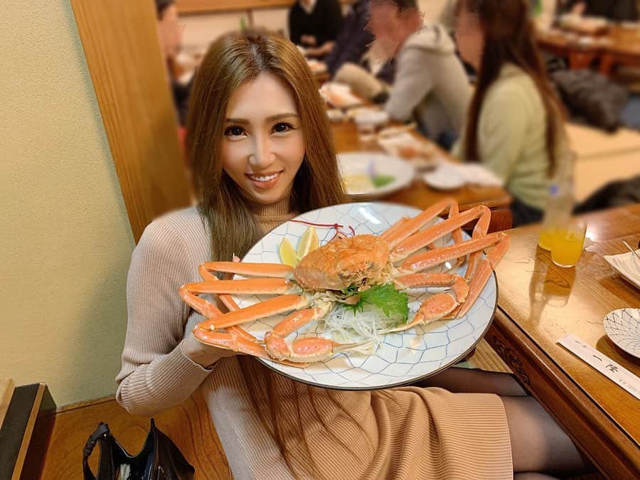 芹澤明日香のグルメインスタ