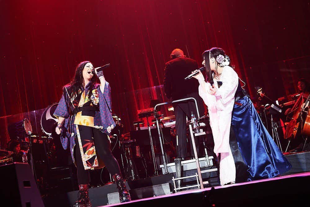 鈴華ゆう子のインスタグラム：「Amy & yuko !!!」