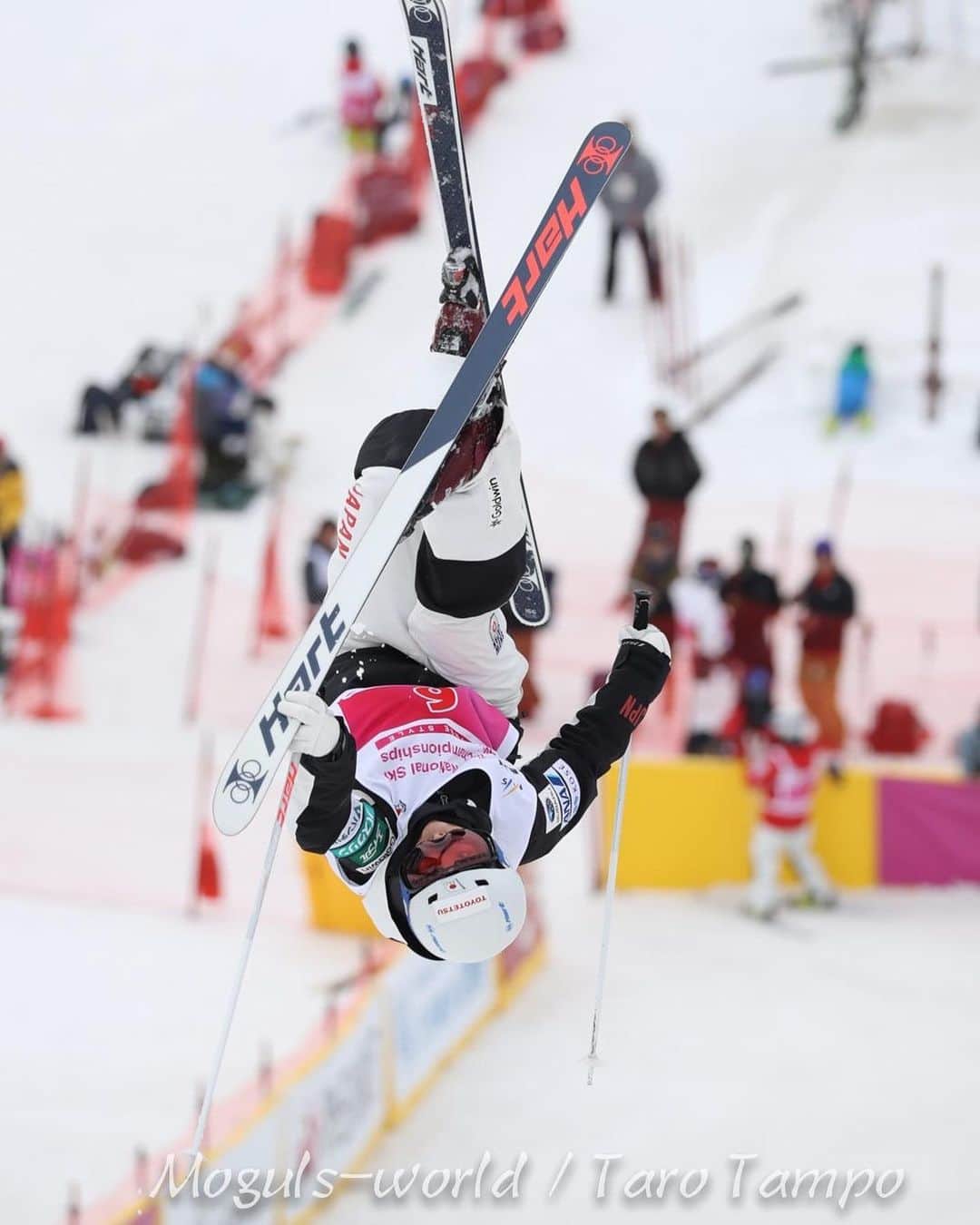 伊藤さつきのインスタグラム：「Thank you Tazawako🤍 I won't be here this weekend. I have to keep trying. Good luck everyone🤞🏻 📸　@taro.tanpo」