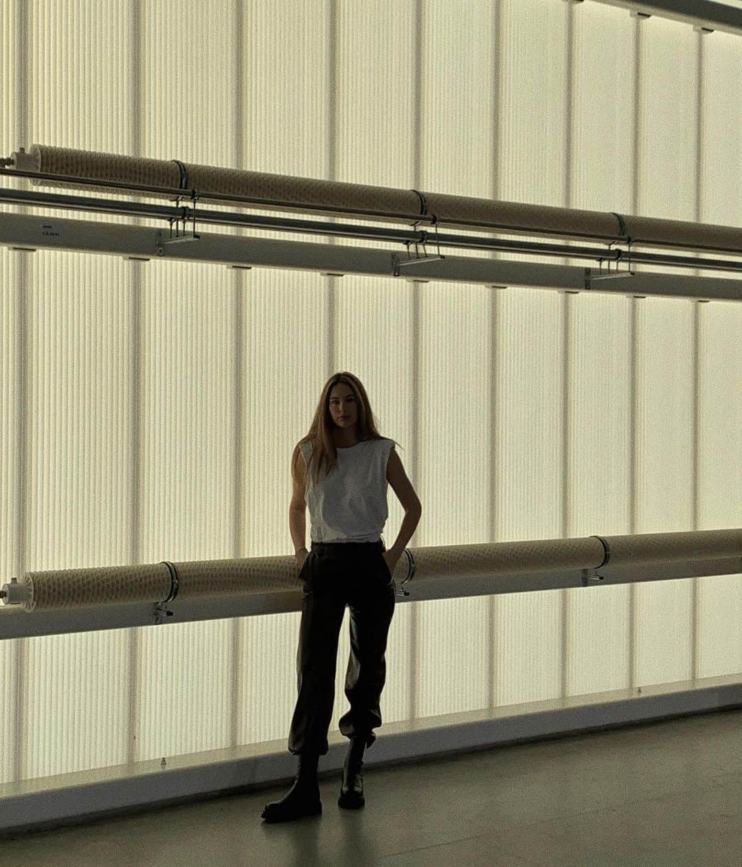 Mathilde Goehlerのインスタグラム：「Reklame.. Back to basic」