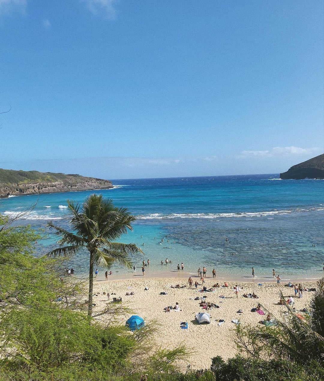 安田華乃さんのインスタグラム写真 - (安田華乃Instagram)「Hanauma Bay 🌈🌴」2月17日 15時25分 - nanochuuun_