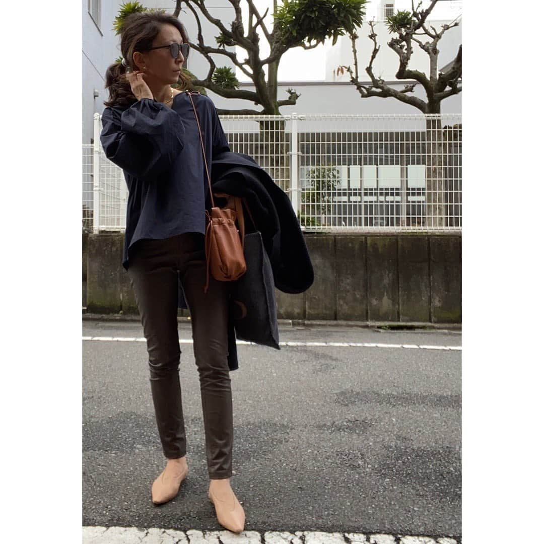 高橋志津奈さんのインスタグラム写真 - (高橋志津奈Instagram)「今日暖かい . ブラウスで . #shizunascoordinate」2月17日 16時40分 - shizunan