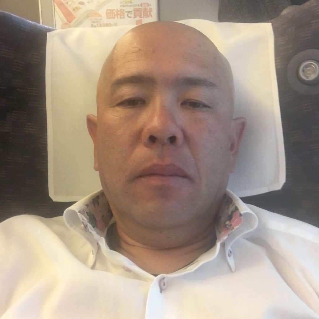 小田幸平のインスタグラム：「名古屋移動🚅やひろ丸トークショー。#新幹線#名古屋#やひろ丸錦港#トークショー#中日ドラゴンズ#読売ジャイアンツ#愛媛マンダリンパイレーツ」