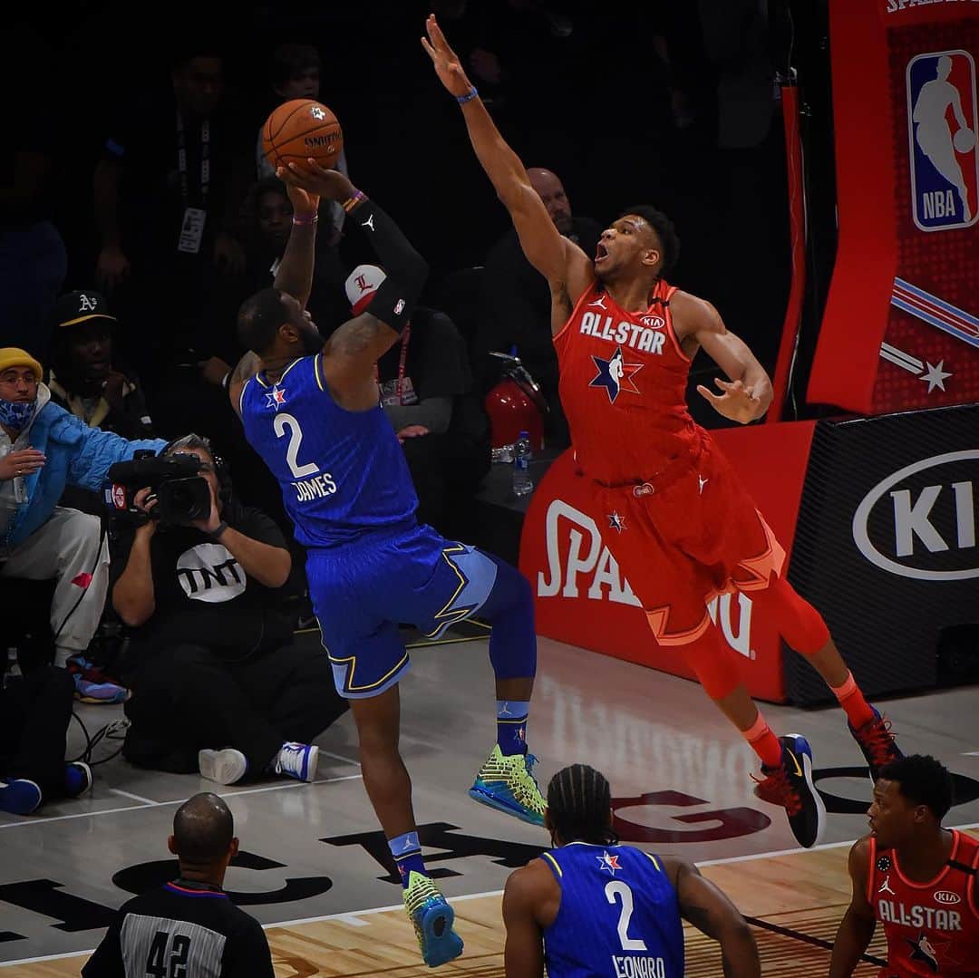 NBAさんのインスタグラム写真 - (NBAInstagram)「The BEST ACTION from #NBAAllStar team captains @kingjames & @giannis_an34!」2月17日 17時39分 - nba