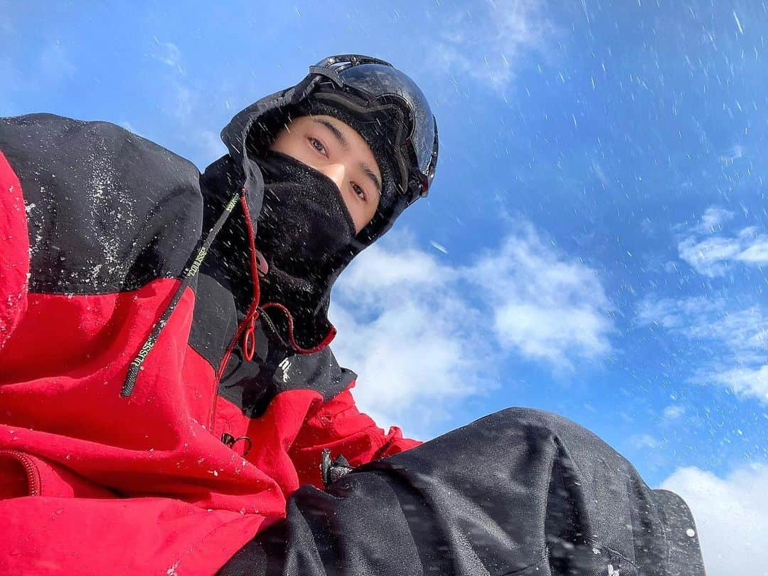 高木琢也さんのインスタグラム写真 - (高木琢也Instagram)「北海道はいつもぱふぱふ⛄️ #snowboarding  #off」2月17日 17時35分 - takagi_ocean