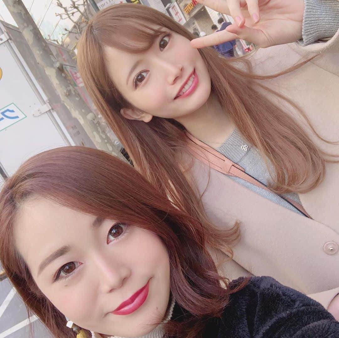 為近あんなさんのインスタグラム写真 - (為近あんなInstagram)「赤子の頃からの幼馴染が転勤で上京してきたので一緒に遊んだよ〜₍₍( ´ ᵕ ` *)⁾⁾ 二世ももうすぐ産まれるから一足早い出産祝いを渡しました。 たのしみだなー！赤ちゃん大好き！」2月17日 17時38分 - tamechika_anna