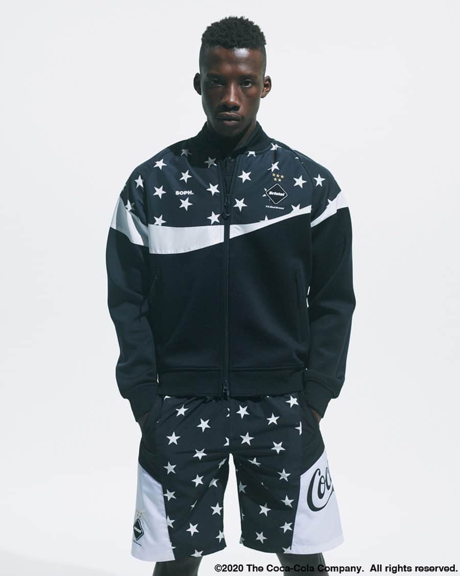 のインスタグラム：「F.C.Real Bristol 2020 S/S COLLECTION 2020.2.22 SAT. START *SOPH. ONLINE STORE 2020.2.25 TUE. START ⠀ COCA-COLA PDK JACKET : ¥32,000 + TAX COCA-COLA MULTI PATTERN SHORTS : ¥20,000 + TAX ⠀ www.soph.net/shop/ . #FCRB #コカコーラ #cocacola #FCRBxCocaCola #0222_20SS_START @cocacola @cocacola_japan」