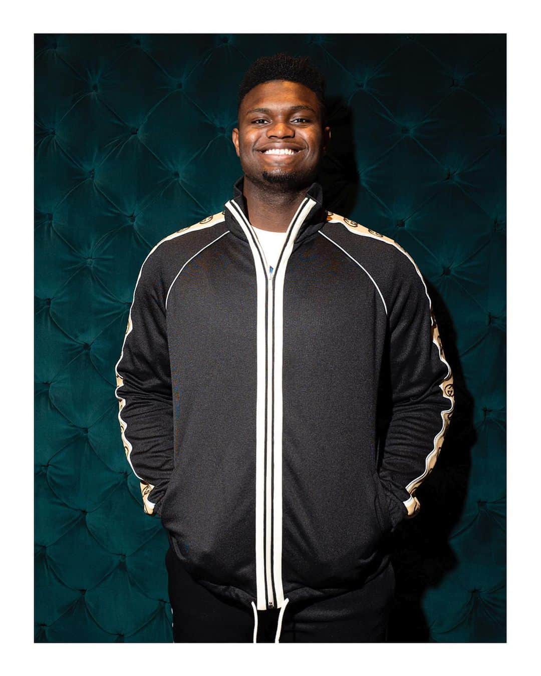 のインスタグラム：「@zionwilliamson wore a tracksuit with GG profile detail in Chicago, where #Gucci opened the new #GucciPin temporary store dedicated to the #GGPsychedelic collection with allover rainbow- hued GG and stars print designed by @alessandro_michele. #AlessandroMichele」