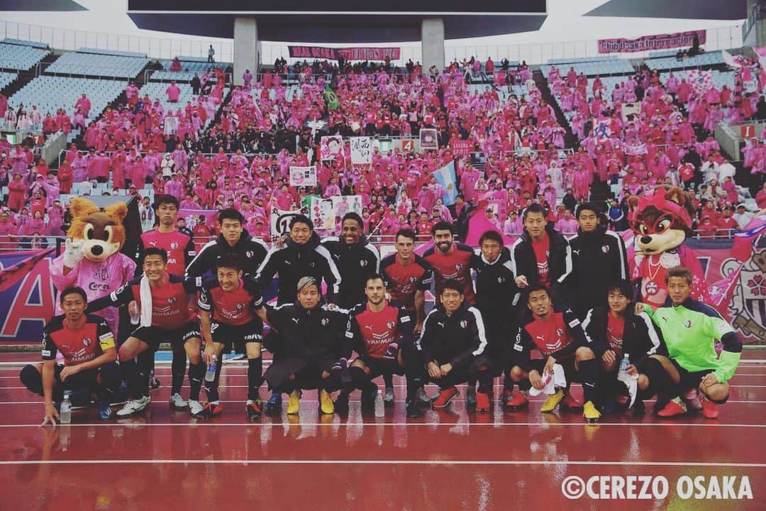 清武弘嗣のインスタグラム：「勝利！ . @cerezo_osaka」