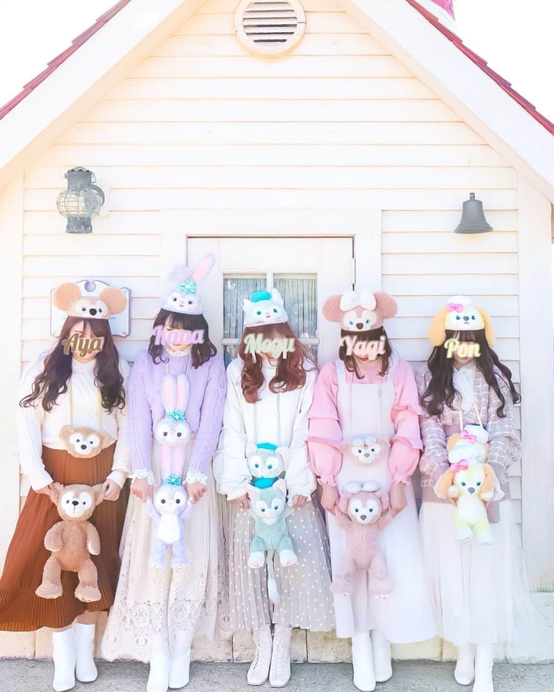 のインスタグラム：「ㅤ ㅤ 左から #あやかなめぐやぎぽん の順だよ🧸💭♥️ ㅤㅤ ㅤ ㅤ 𝐀𝐲𝐚𝐤𝐚 ♡ 𝐃𝐮𝐟𝐟𝐲 𝐊𝐚𝐧𝐚 ♡ 𝐒𝐭𝐞𝐥𝐥𝐚𝐥𝐨𝐮 𝐌𝐞𝐠𝐮𝐦𝐢𝐥𝐤 ♡ 𝐆𝐞𝐥𝐚𝐭𝐨𝐧𝐢 𝐘𝐚𝐠𝐢𝐜𝐡𝐚𝐧 ♡ 𝐒𝐡𝐞𝐥𝐥𝐢𝐞𝐌𝐚𝐲 𝐏𝐚𝐧𝐩𝐨𝐧 ♡ 𝐂𝐨𝐨𝐤𝐢𝐞 𝐀𝐧𝐧 ㅤㅤ ㅤ ㅤ ㅤ ㅤ ㅤ ㅤ ㅤㅤ #kana_disney ㅤㅤㅤㅤㅤ #kana_disneybound ㅤㅤㅤㅤ ㅤ ㅤㅤㅤ ㅤㅤㅤㅤㅤㅤㅤㅤㅤㅤㅤㅤㅤ #東京ディズニーシー #ディズニーシー #東京ディズニーリゾート #ダッフィー #シェリーメイ #ジェラトー二 #ステラルー #クッキー #ダッフィーフレンズ #イヤーハット #イヤハ #ディズニーコーデ #ディズニーバウンド #ステラルーバウンド #tokyodisneysea #tds #tokyodisneyresort #tdr #duffy #shelliemay #gelatoni #stellalou #cookieann #duffyfriends #disneybound #stellaloubound」