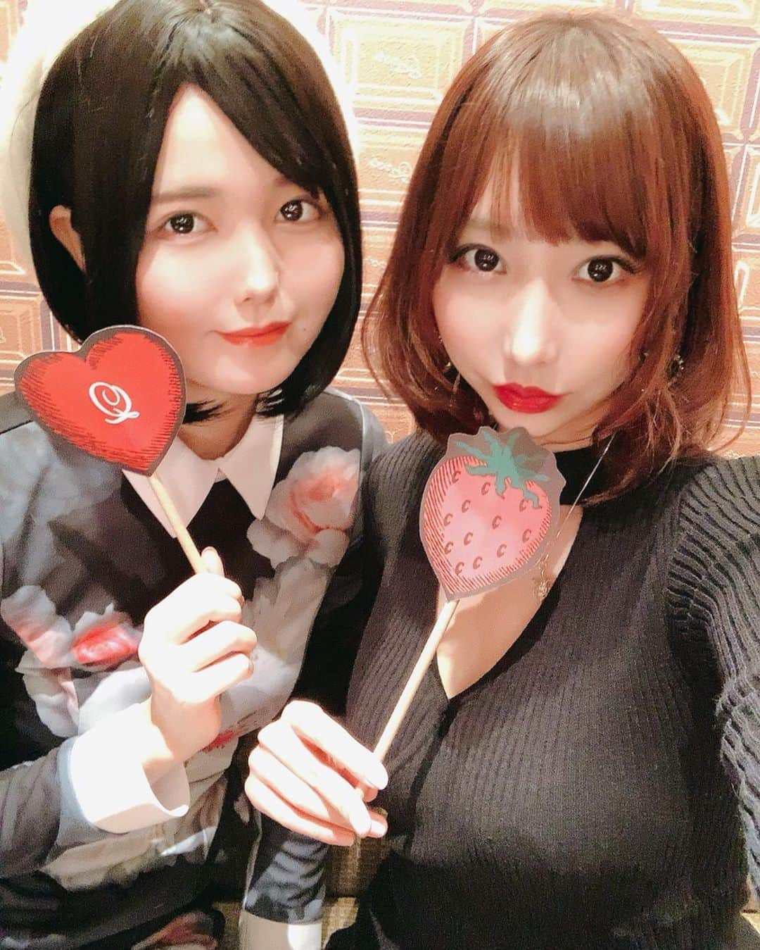 九条ねぎ あぴるさんのインスタグラム写真 - (九条ねぎ あぴるInstagram)「らいぴーと可愛いケーキを食べて、可愛い洋服をお買い物した❤️ 好みが同じだから楽しい☺️💕 @raimu_charlotte  #qpotcafe #valentine #japanesegirl」2月17日 19時48分 - negi_kujyo