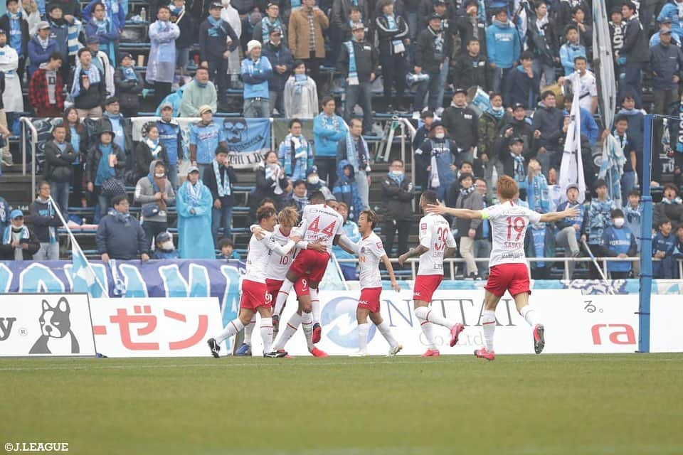 Ｊリーグさんのインスタグラム写真 - (ＪリーグInstagram)「Play Back JLEAGUE⚽️📸﻿ ﻿ 🏆#ＪリーグＹＢＣルヴァンカップ グループステージ 第1節 印象的なシーンをプレイバック🔥﻿ ﻿ #Ｊリーグ ﻿ #jleague﻿ #Ｊリーグ開幕﻿ ﻿ #セレッソ大阪 #清武弘嗣 #豊川雄太 #都倉賢﻿ #浦和レッズ #レオナルド #杉本健勇﻿ #湘南ベルマーレ #梅崎司﻿ #北海道コンサドーレ札幌 ﻿ #荒野拓馬 #鈴木武蔵 #金子拓郎 #チャナティップ﻿ #川崎フロンターレ﻿ #山根視来 #田中碧 #小林悠 #脇坂泰斗﻿ #名古屋グランパス #マテウス﻿ #サンフレッチェ広島 #ドウグラスヴィエイラ﻿ #柏レイソル #オルンガ」2月17日 19時53分 - jleaguejp