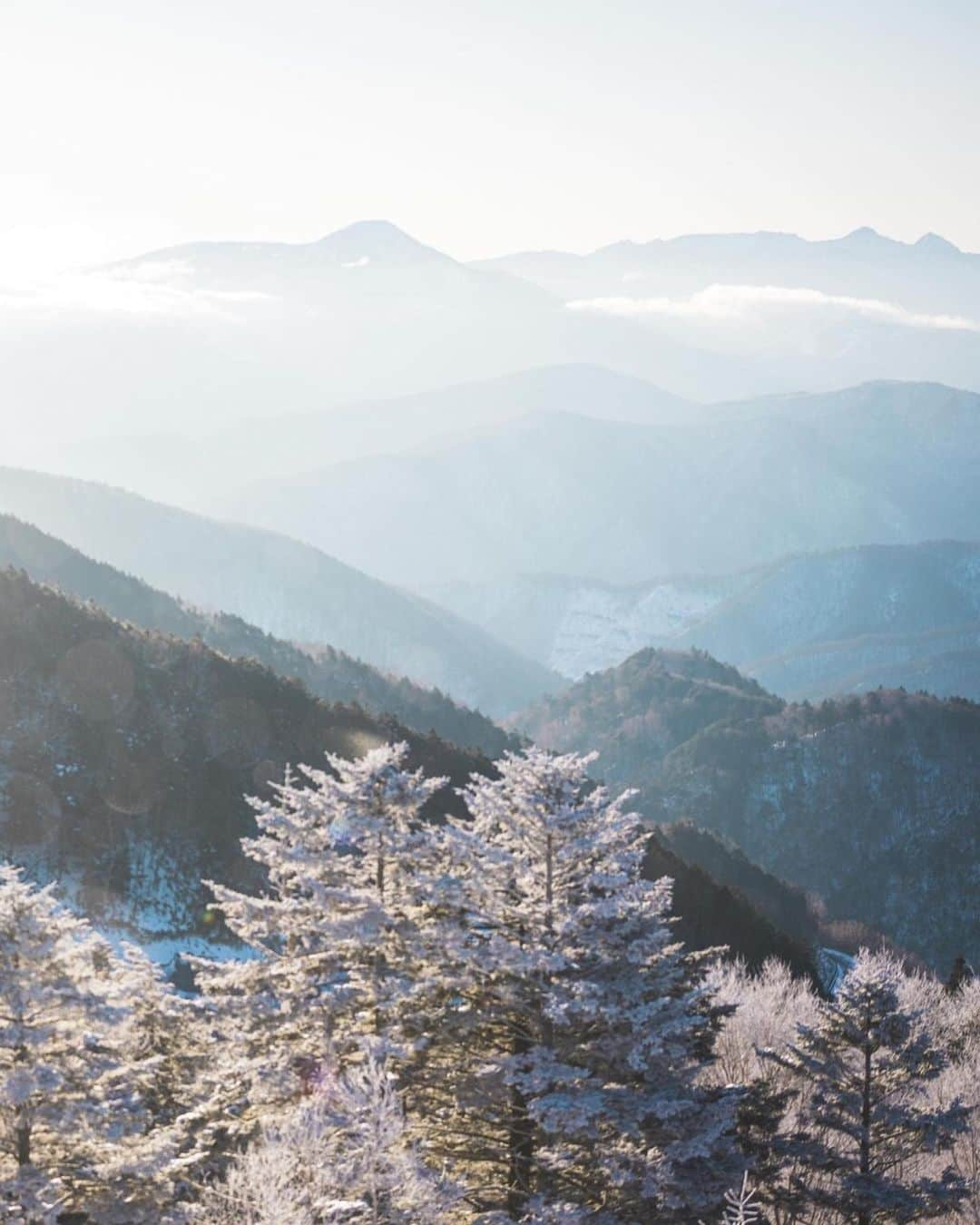 kenta_soyoungさんのインスタグラム写真 - (kenta_soyoungInstagram)「Diamond❄️ . . . . 早朝の雪山は凍るほど寒かったけど楽しい撮影でした。長野最高！」2月17日 20時26分 - kenta_soyoung