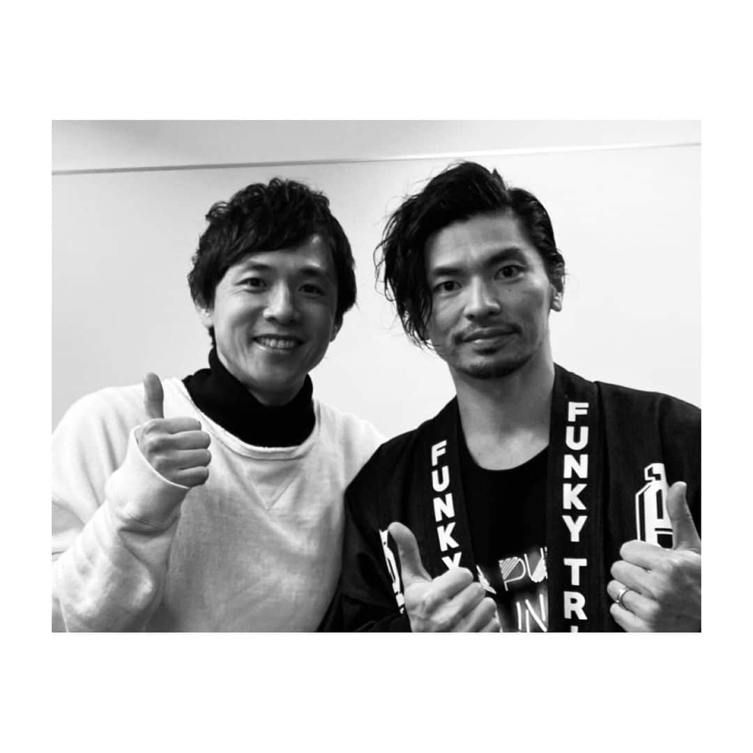 U-YEAH さんのインスタグラム写真 - (U-YEAH Instagram)「俳優の高杉一穂さん、LIVE DA PUMP初参戦。ありがとうございました。 家族ぐるみで公私共にお世話になっている兄貴的存在。で、何故か昨日帰ったら家に居た笑。」2月18日 1時58分 - u_yeah1983