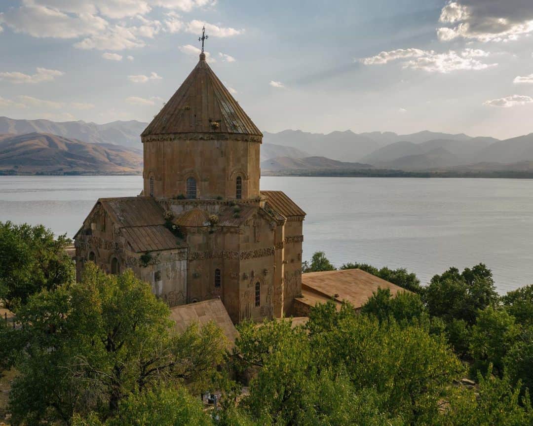 National Geographic Travelさんのインスタグラム写真 - (National Geographic TravelInstagram)「Photo by Matthieu Paley @paleyphoto // Sponsored by @GoTurkey // We took a boat ride across Lake Van to reach the tiny island of Akdamar in Turkey. This 10th-century Armenian cathedral is ringed by almond groves. The island is on a popular bird migration route, and the many birds added a pleasant melody to our experience. We ended the day by taking a dip in the cool alkaline water and relaxing in the tranquility of the island. // Discover what makes Turkey so special. Follow #goturkey」2月18日 2時06分 - natgeotravel