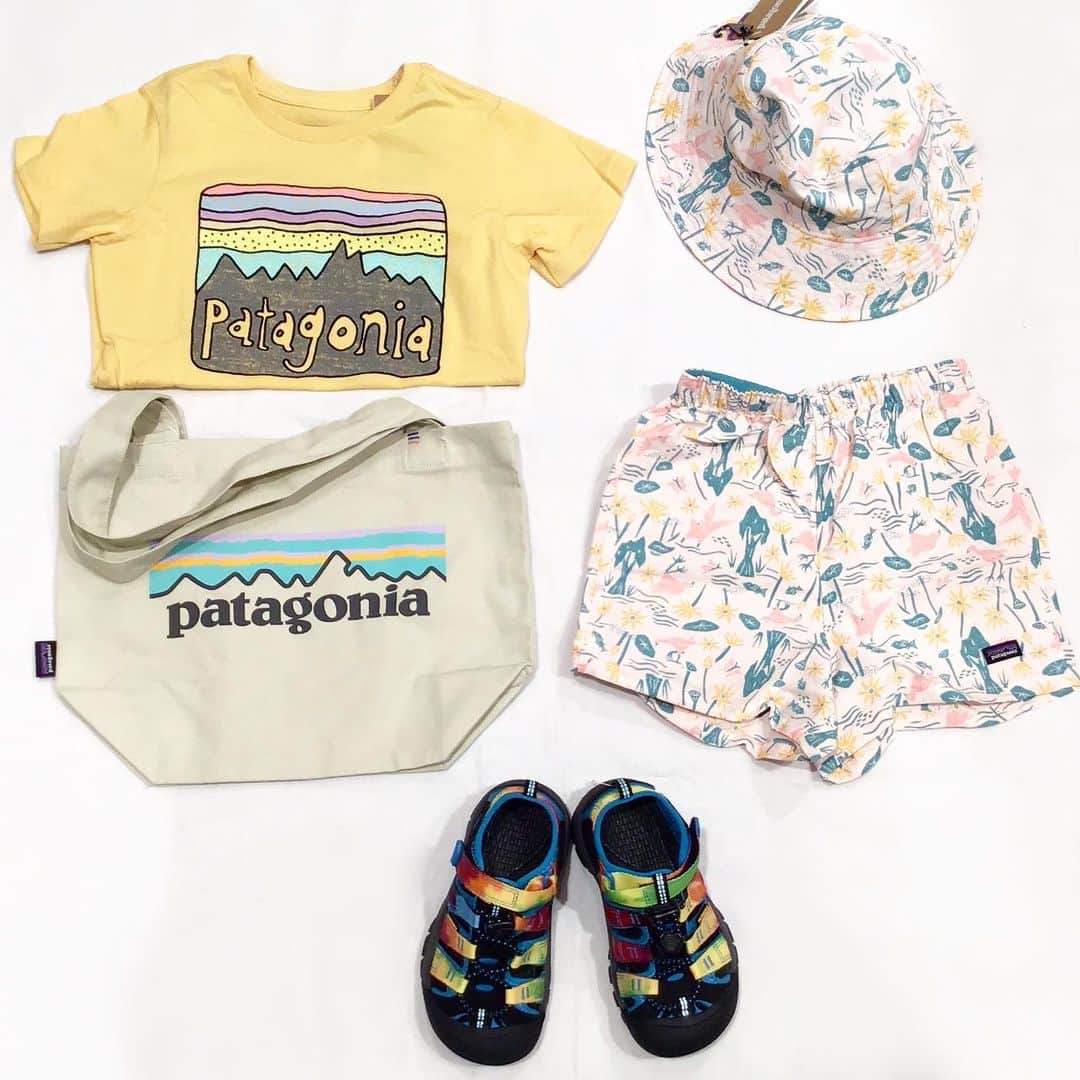 MARKEY'S代官山店さんのインスタグラム写真 - (MARKEY'S代官山店Instagram)「【NEW ITEM】 ✧Patagonia ・ #markeys#マーキーズ#自由が丘#jiyugaoka#子供服#kidsfashion#fashionkids#fashionbaby#childrenswear#babywear#babyclothes#selectshop#kawaii#パタゴニア#patagonia#outdoor#アウトドア#ジャケット#帽子#hat#通園通学#プレゼント#おすすめ#男の子#女の子」2月18日 17時02分 - markeys_jiyugaoka