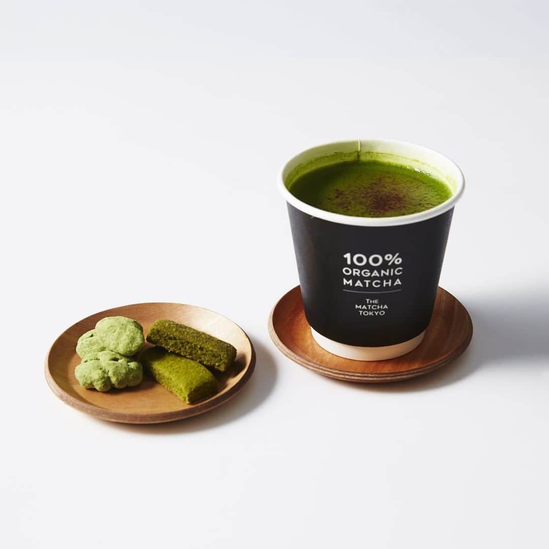 ルミネ公式のインスタグラム：「デートのお供に！オーガニック抹茶のドリンク＆スイーツ [ #LUMINEMAGAZINE ] #lumine #ルミネ #ニュウマン新宿 #thematchatokyo #ザマッチャトウキョウ #抹茶ぺカンナッツチョコレート #抹茶プロテインアンドソイクッキー #抹茶ショコララテ #抹茶 #matcha #matchachocolate #chocolate #pecannuts #cookie #chocolatelatte #抹茶スイーツ #抹茶チョコレート #sweet #sweets #dessert #instasweets #drink #instadrink #food #instafood #yummy #follow #followme #フォロー https://magazine.lumine.ne.jp/?p=86697」