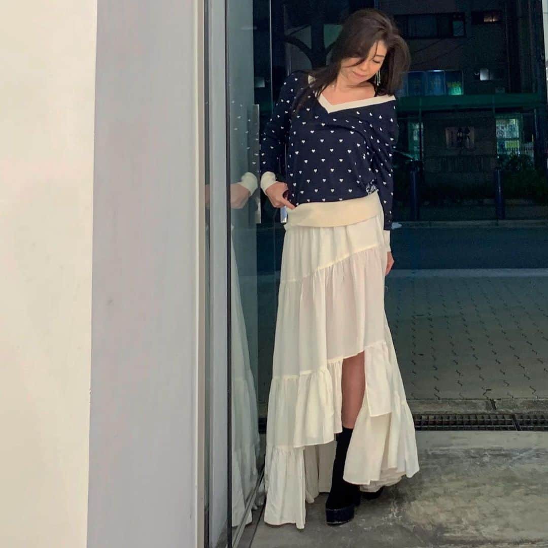 Taki Tanakaさんのインスタグラム写真 - (Taki TanakaInstagram)「#ootd #outfit #outfitoftheday  tops #HERMES skirt #31philliplim  shoes #giuseppezanotti  #aboutyesterday」2月18日 9時14分 - tanakataki