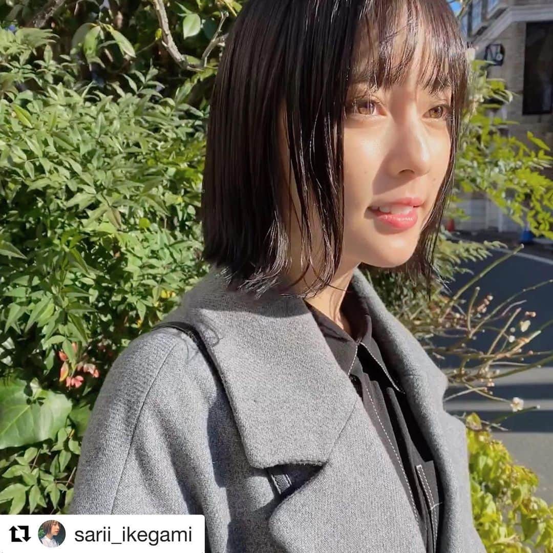 高橋有紀のインスタグラム：「さりちゃんお仕事用に透け感のある黒髪に❤︎ #lysa_yuki #Repost @sarii_ikegami with @get_repost ・・・ Good morning~~🌈 この間ゆきひゃんにカラーして頂いたの @osakana_yuki  暗くなりましたっ でも透明感のある色なので重たさはなく、、！感謝です☺️ また色が抜けてきちゃったから行かないと🏃‍♀️🏃‍♀️」
