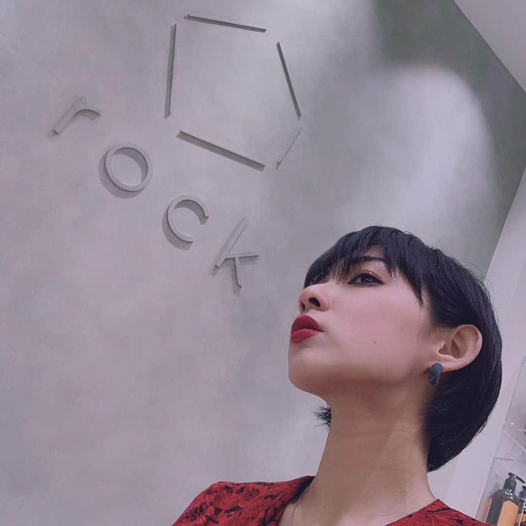 Ai（虫賀愛）のインスタグラム