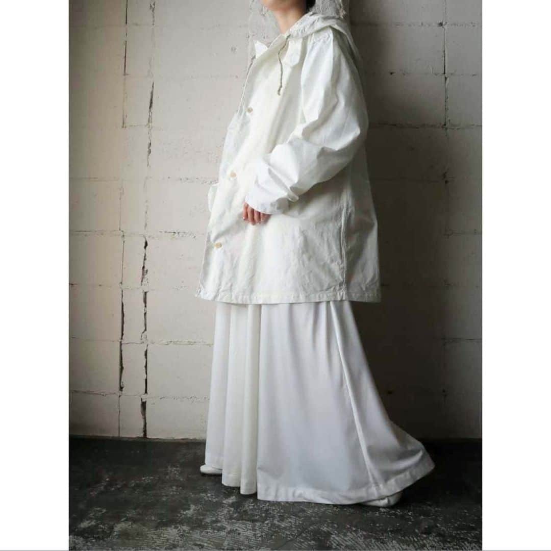 吉祥寺 古着屋 Orfeoのインスタグラム：「Vintage Snow Camouflage Parka Style  #orfeo #kichijoji #tokyo #vintage #used #fashion #coordinate #outfit  掲載商品のお問い合わせはメールにて承っております。コメント、DMでのお問い合わせは受け付けておりませんのでご了承ください。」
