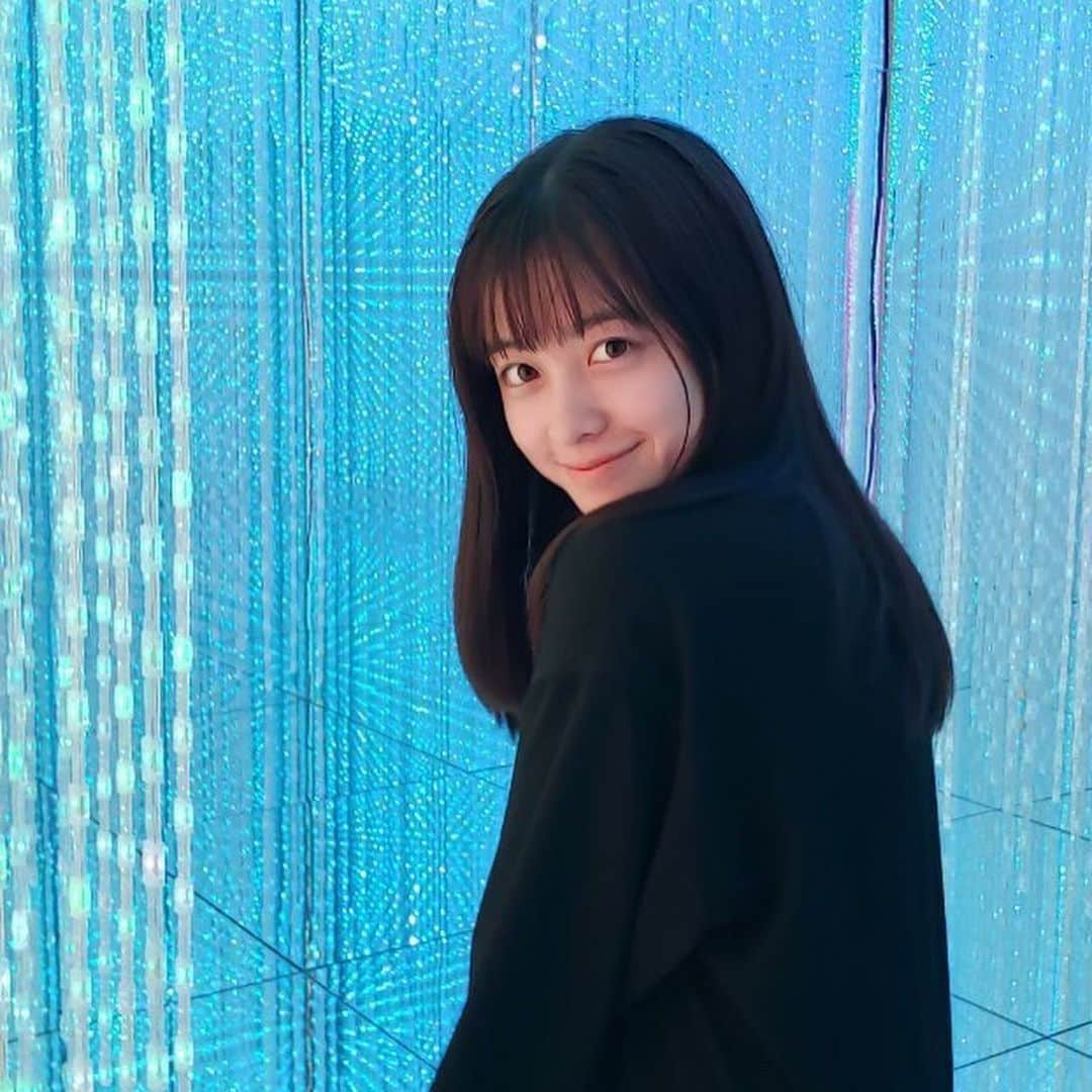 橋本環奈さんのインスタグラム写真 - (橋本環奈Instagram)「こんにちは！環奈MGです。  今日はね、最近の環奈のプライベートをシェアします🤳 環奈のプライベートシェアって初めてじゃないですか？って事で調子に乗って3枚もあげちゃうよ！  #橋本環奈 #橋本環奈2020 #橋本環奈マネージャー #チームラボプラネッツ #環奈ちゃんのプライベート」2月18日 12時56分 - kannahashimoto.mg