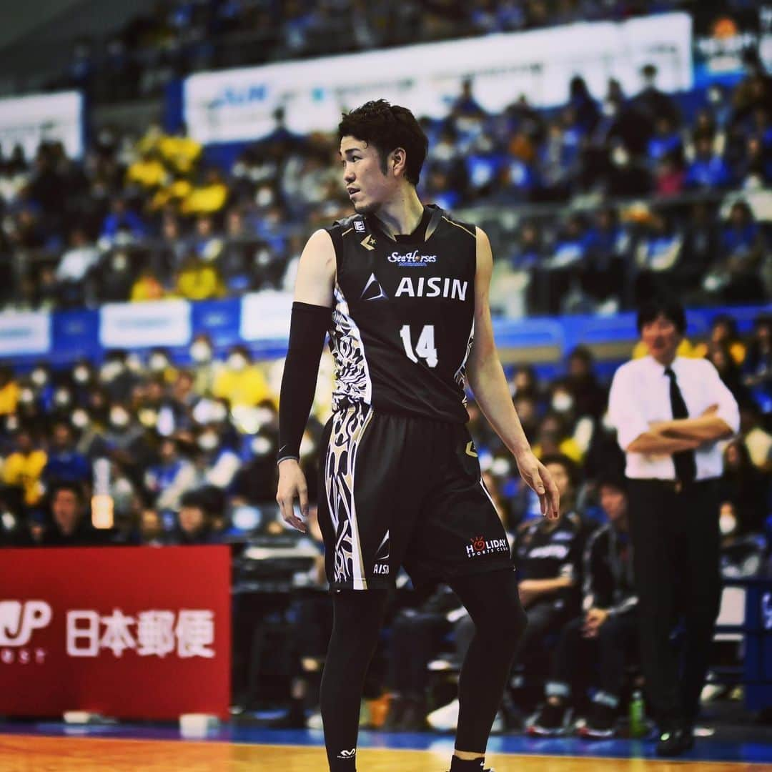 シーホース三河さんのインスタグラム写真 - (シーホース三河Instagram)「🇯🇵お知らせ🇯🇵 #14金丸 選手が『2021 FIBAアジアカップ予選Window1』に向けた、日本代表 第8次強化合宿に選出されたことをお知らせします。  #AkatsukiFive #金丸晃輔 #シーホース三河 #Bリーグ」2月18日 13時11分 - go_seahorses