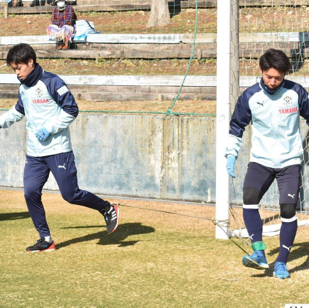 ジュビロ磐田さんのインスタグラム写真 - (ジュビロ磐田Instagram)「2/18(火) 10:00 ＠大久保G  #soccer #football #Jubilo #Jleague #iwata #shizuoka #ジュビロ磐田 #サッカー #フットボール #Jリーグ #サックスブルー」2月18日 16時26分 - jubiloiwata.official