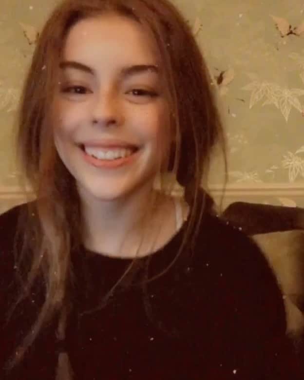 Amelia Gethingのインスタグラム：「I feel like I truly embody my all time favourite emoji, The Disco Man 🕺🏻 Saturday night fever anyone?」