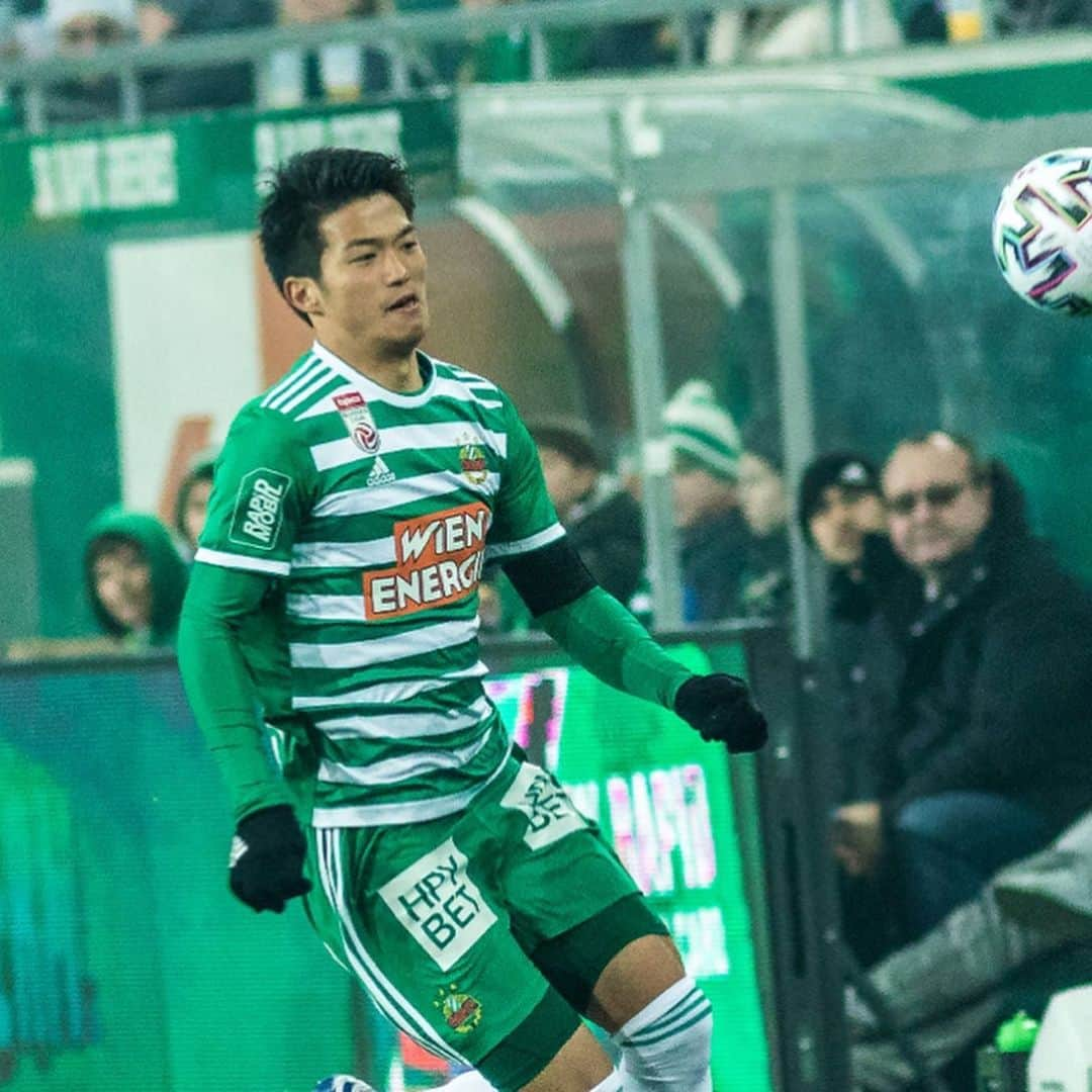 北川航也さんのインスタグラム写真 - (北川航也Instagram)「. 2020👍🤍💚 @red_ring_shots @skrapid1899 . #rapid #rapidwien」2月19日 3時04分 - koya_kitagawa_23