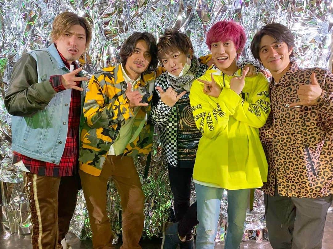 斉藤祥太のインスタグラム：「今日は明後日オンエアのバイキングロケからの〜 取材からの〜久しぶりの再会☺️ 体壊さず頑張ってね！！ パシャパシャ〜🏊‍♂️ #exit#かねちー #りんたろー #斉藤祥太#斉藤慶太#マジシャンyoshi #3110キャンペーン #マイナビウーマン #バイキング」