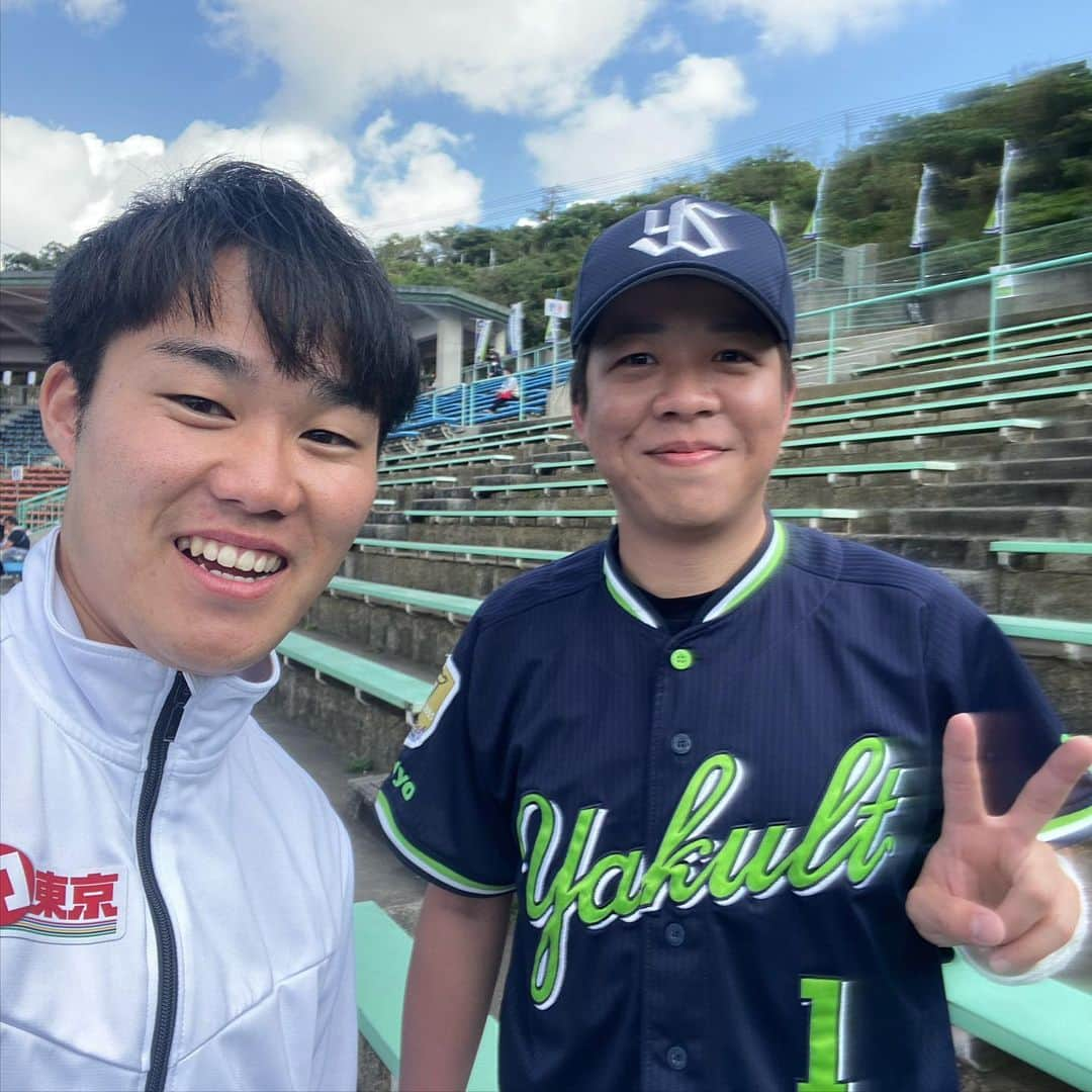 服部優陽さんのインスタグラム写真 - (服部優陽Instagram)「⚾️﻿ ミスタートリプルスリー #山田哲人 選手！﻿ ﻿ 兵庫出身で大阪の履正社高校へ﻿ プロに入ってからは…﻿ 史上初の #トリプルスリー (3割30本30盗塁)を3度達成、﻿ 史上初の本塁打王と盗塁王の同時獲得、﻿ などなど球史に残る活躍を続けています。﻿ ﻿ 今回迫ったのは #東京五輪 への思い！﻿ 履正社時代の恩師 #岡田龍生 監督からの﻿ メッセージと共にお届けします！﻿ ﻿ 関西では珍しい(？)山田選手の特集！﻿ 明日2/19(水) #報道ランナー #全力東京 です！﻿ ⚾️﻿ ﻿ 2枚目の写真はモノマネ芸人 #山田別人 さんです。笑﻿ ﻿ #ミスタートリプルスリー #履正社 #東京ヤクルトスワローズ　#ヤクルトスワローズ #スワローズ #春季キャンプ　#春季キャンプ2020 #すわほー ﻿ ﻿ #高校野球 #センバツ #甲子園 #高校野球好きな人と繋がりたい #野球部 #カンテレ #アナウンサー　#甲子園球場 #阪神甲子園球場 #第101回全国高校野球選手権大会 #新たに刻むぼくらの軌跡 #第92回選抜高校野球」2月18日 18時51分 - hattori.yuhi_ktv