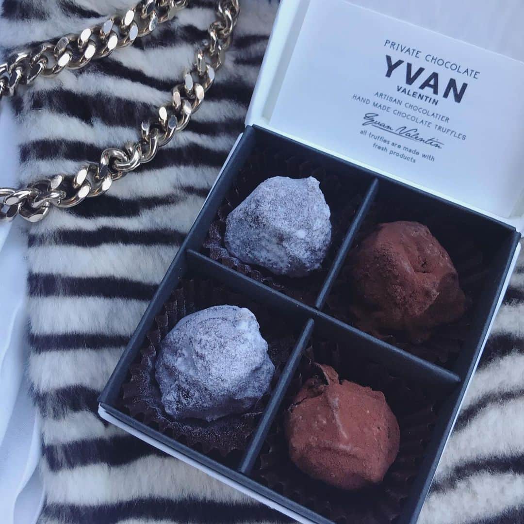 畑野ひろ子のインスタグラム：「頂いたチョコレートの美味しさに感動😍 #thankyou」