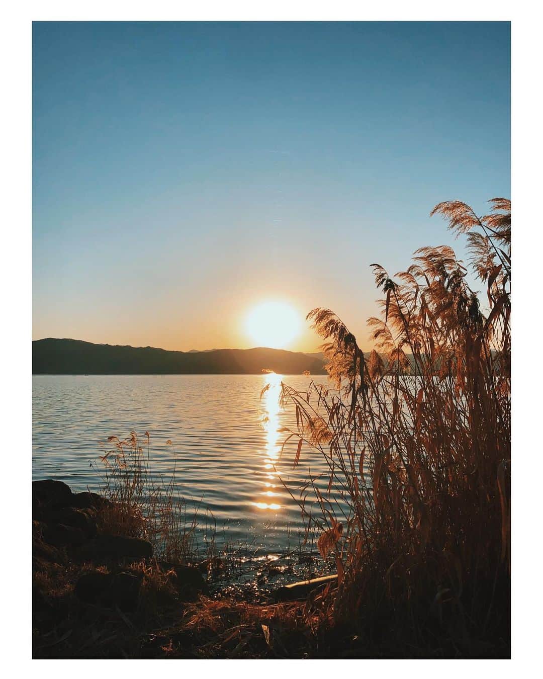 花楓さんのインスタグラム写真 - (花楓Instagram)「記録  諏訪湖」2月18日 21時07分 - _caede_