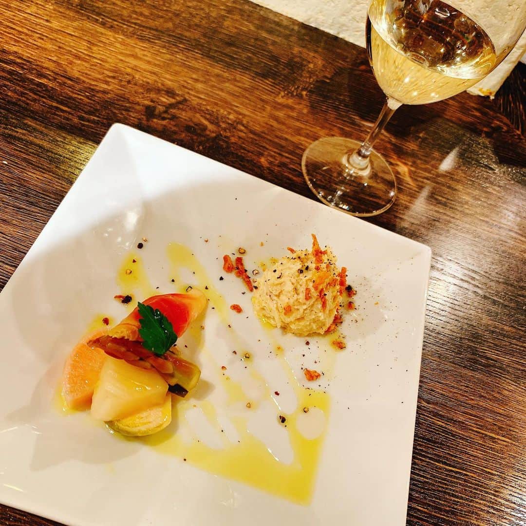 新ユウユのグルメインスタ