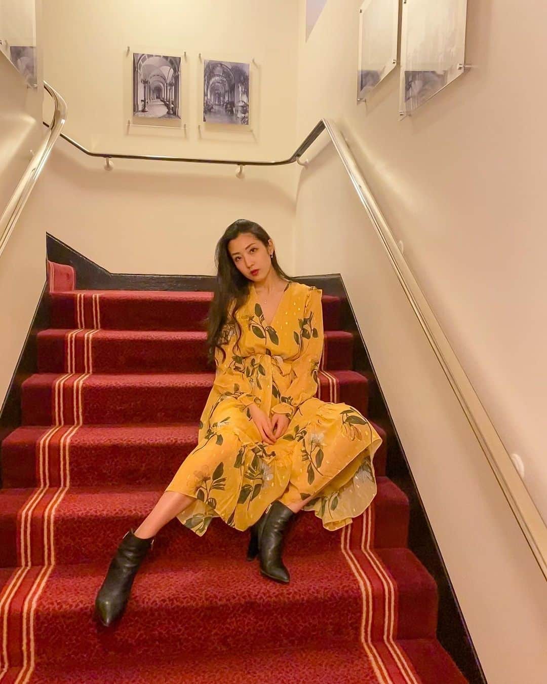 砂田早紀のインスタグラム：「There can be miracles When you believe Though hope is frail Its hard to kill Who knows what miracles You can achieve When you believe somehow you will You will when you believe  とても好きな曲。 #whenyoubelieve」