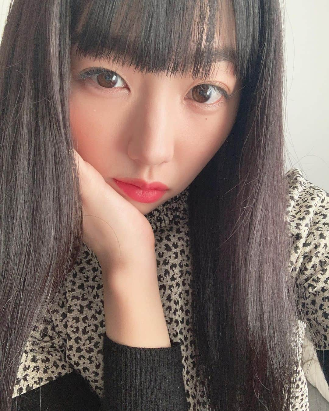 重留真波さんのインスタグラム写真 - (重留真波Instagram)「・ 今日は朗読劇「法廷の王様」の 顔合わせ、本読みでした。 皆さん凄すぎて己との戦いでしたが、 しっかり稽古を積み 自信を持って皆さんにお見せ出来るよう 頑張ります‼️ 改めて慣れない事って大変だな。と でもだからこそやり甲斐があり 自分が成長出来る。 そう思って闘います！ #法廷の王様 #何日ぶりだろうメイクしたの笑」2月18日 22時00分 - shigetome.manami.official