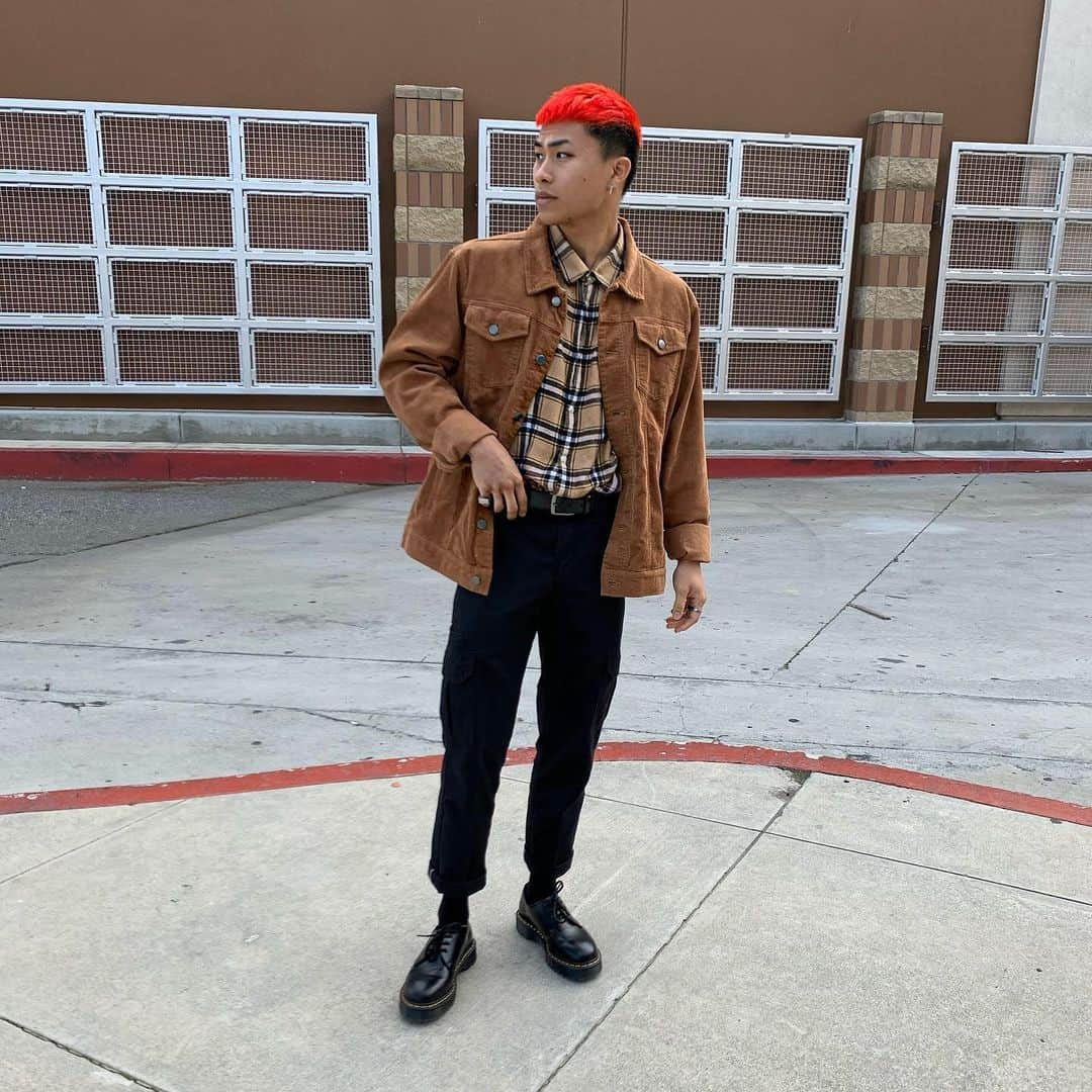 ドクターマーチンさんのインスタグラム写真 - (ドクターマーチンInstagram)「Docs are the starting point, but how you wear them is up to you. Show us yours: tag @drmartensofficial in the caption.」2月18日 22時00分 - drmartensofficial